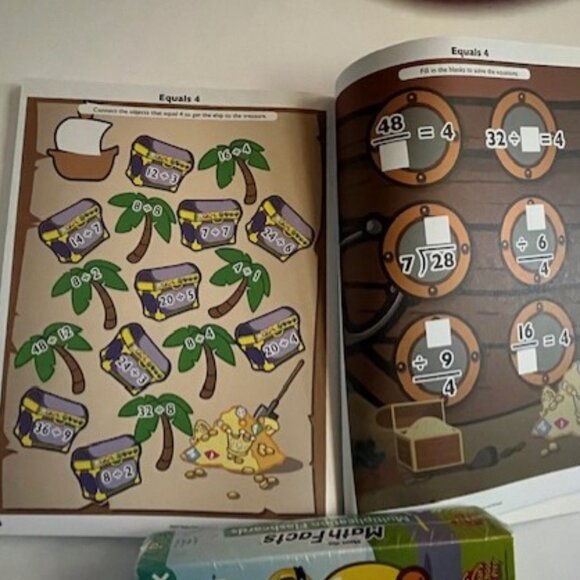 *NEW Meet the Math Facts Division Workbook and Flashcards - Picture 9 of 11